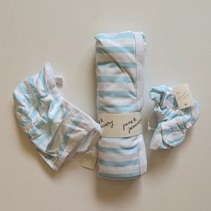 June & January Robin Stripe Coming Home Set